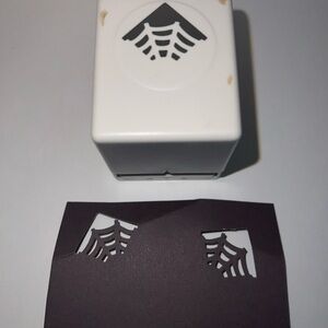 Martha Stewart Spider Web Corner Paper Punch Halloween Fall Crafts